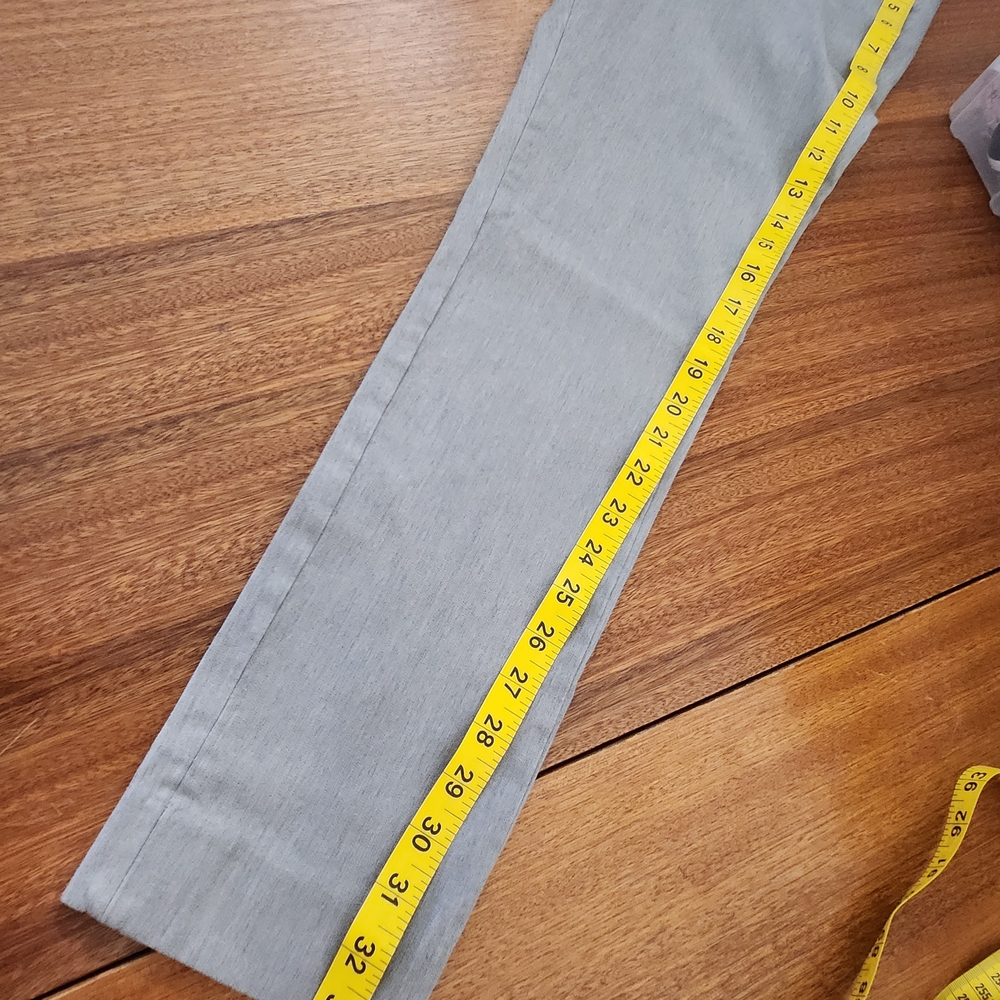 Banana Republic Women's Gray Trousers Sz 4 - Picture 9 of 14